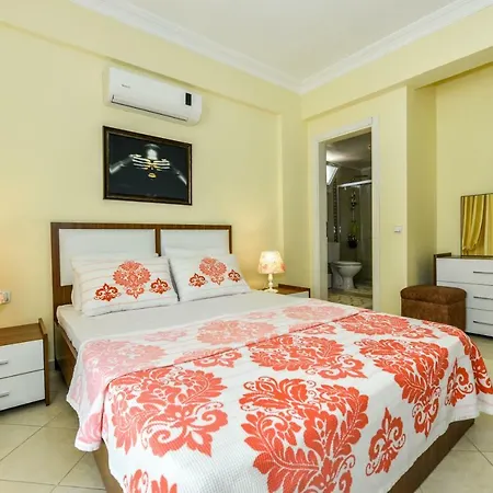 Calis Beach Holiday With Private Pool فيلة